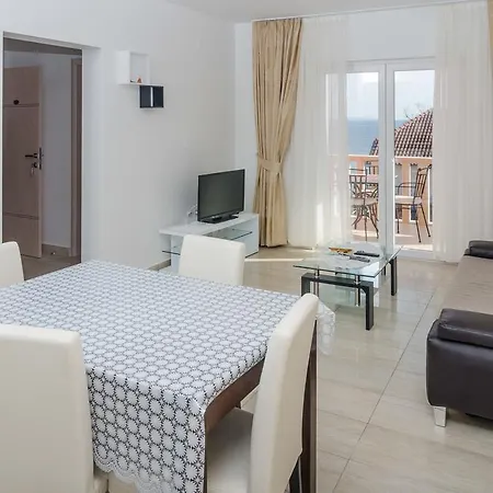 Viktoria Apartment